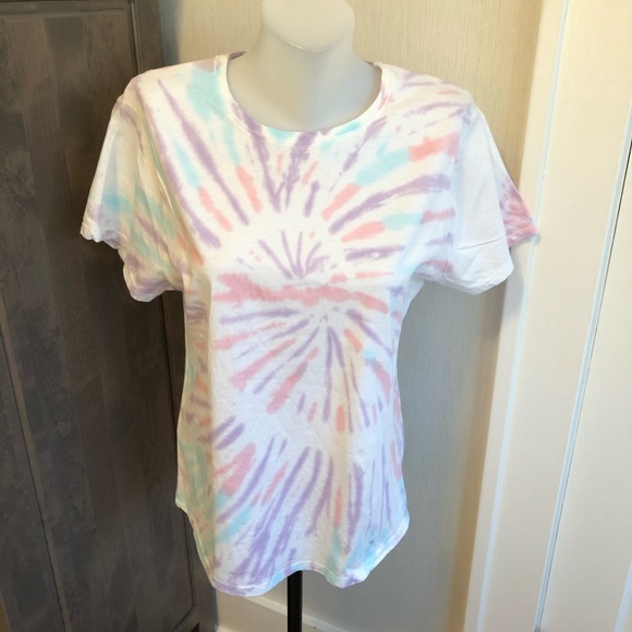 dreamsicle Tops - 🌸 SOFT 🌸 Cotton tie dye T-Shirt by dreamsicle